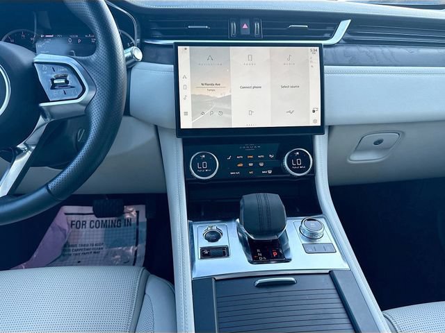 Used 2023 Jaguar F-PACE R-Dynamic S AWD/4WD image 19