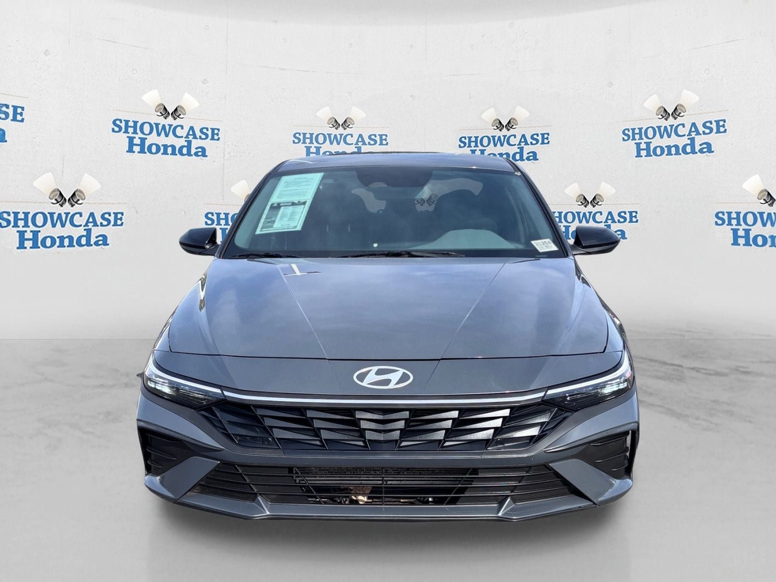 Used 2025 Hyundai Elantra Sport FWD image 6