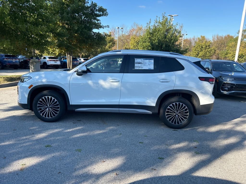 New 2026 Volkswagen Tiguan S AWD/4WD image 4