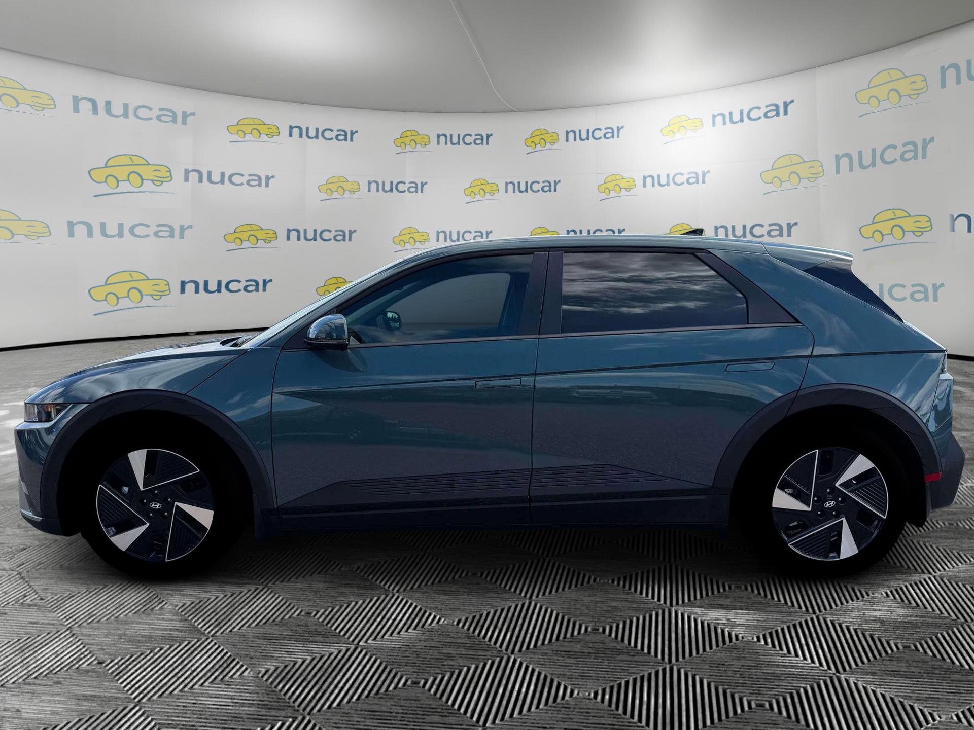 New 2026 Hyundai Ioniq 5 SEL image 3