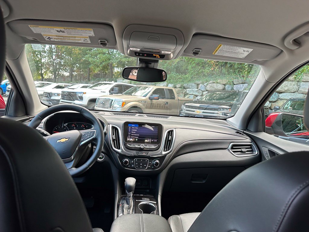 Used 2024 Chevrolet Equinox Premier w/ LPO, Floor Liner Package AWD/4WD image 23