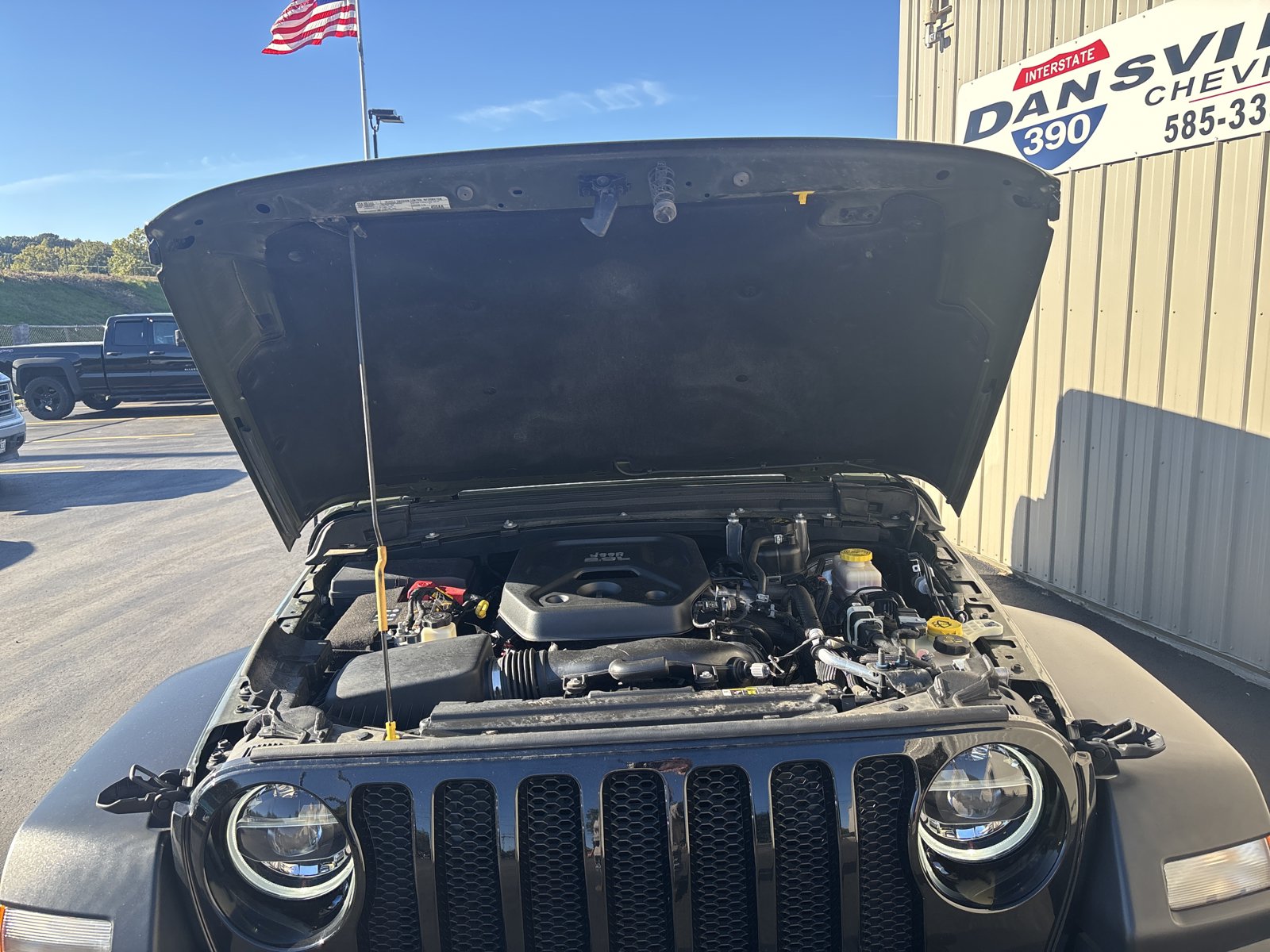 Used 2020 Jeep Wrangler Unlimited Sport AWD/4WD image 10