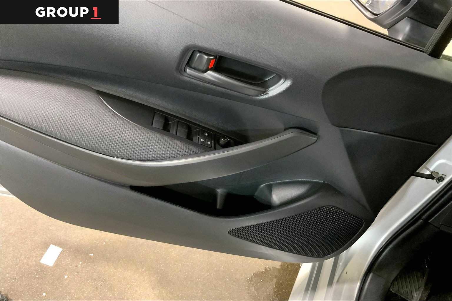 Used 2023 Toyota Corolla LE w/ Carpet Mat Package (TMS) FWD image 36