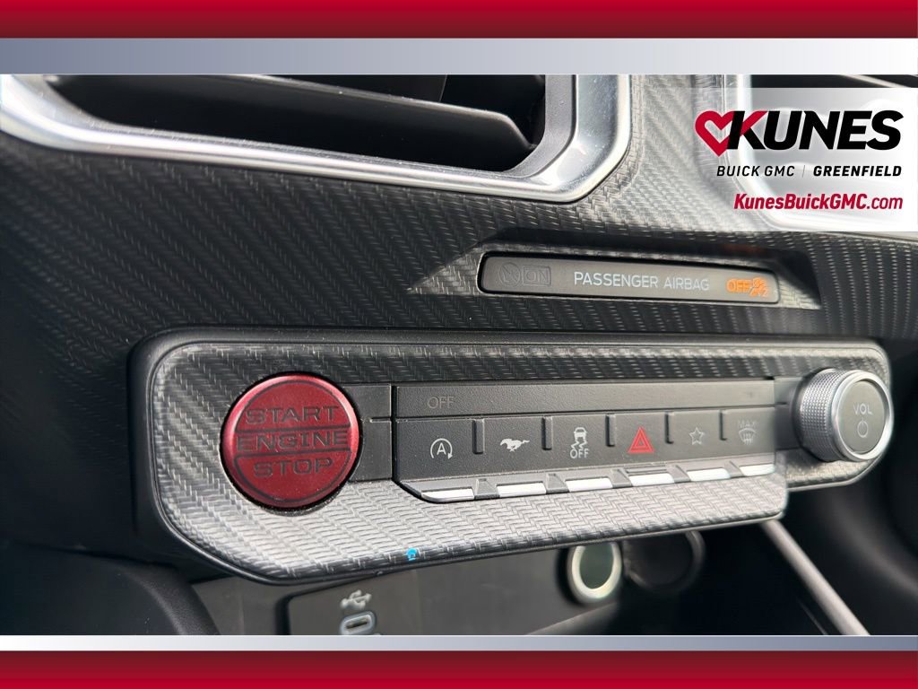 Used 2025 Ford Mustang GT Premium image 35