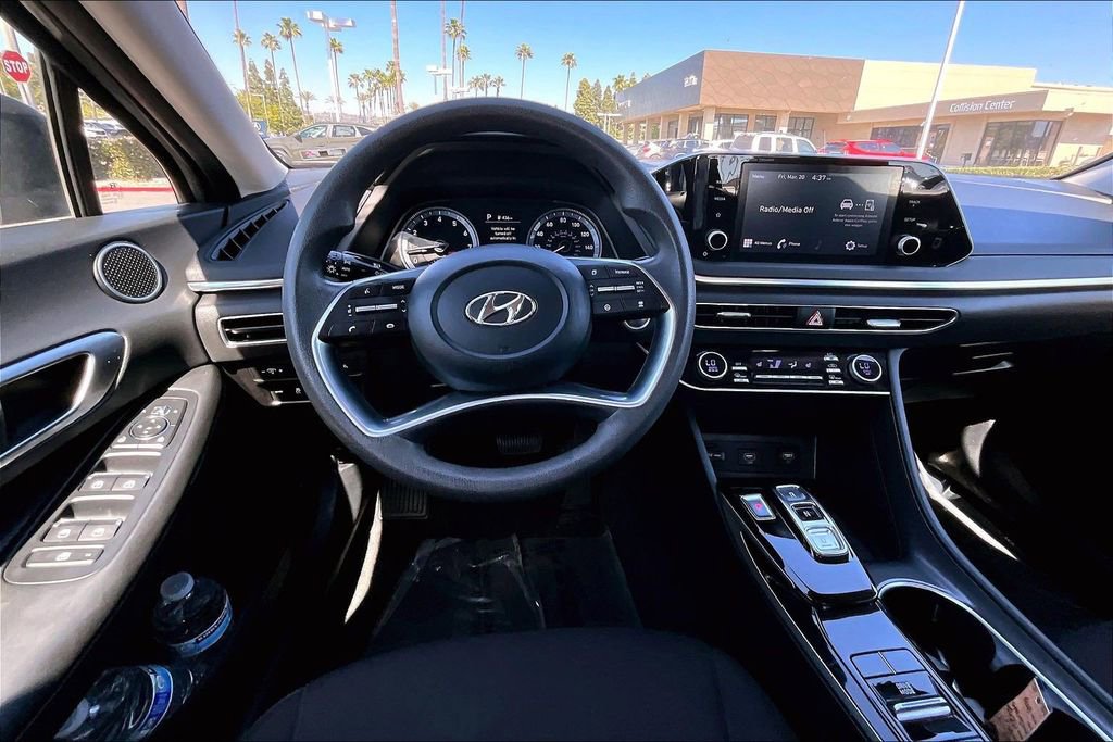 Certified 2022 Hyundai Sonata SEL w/ Cargo Package image 7