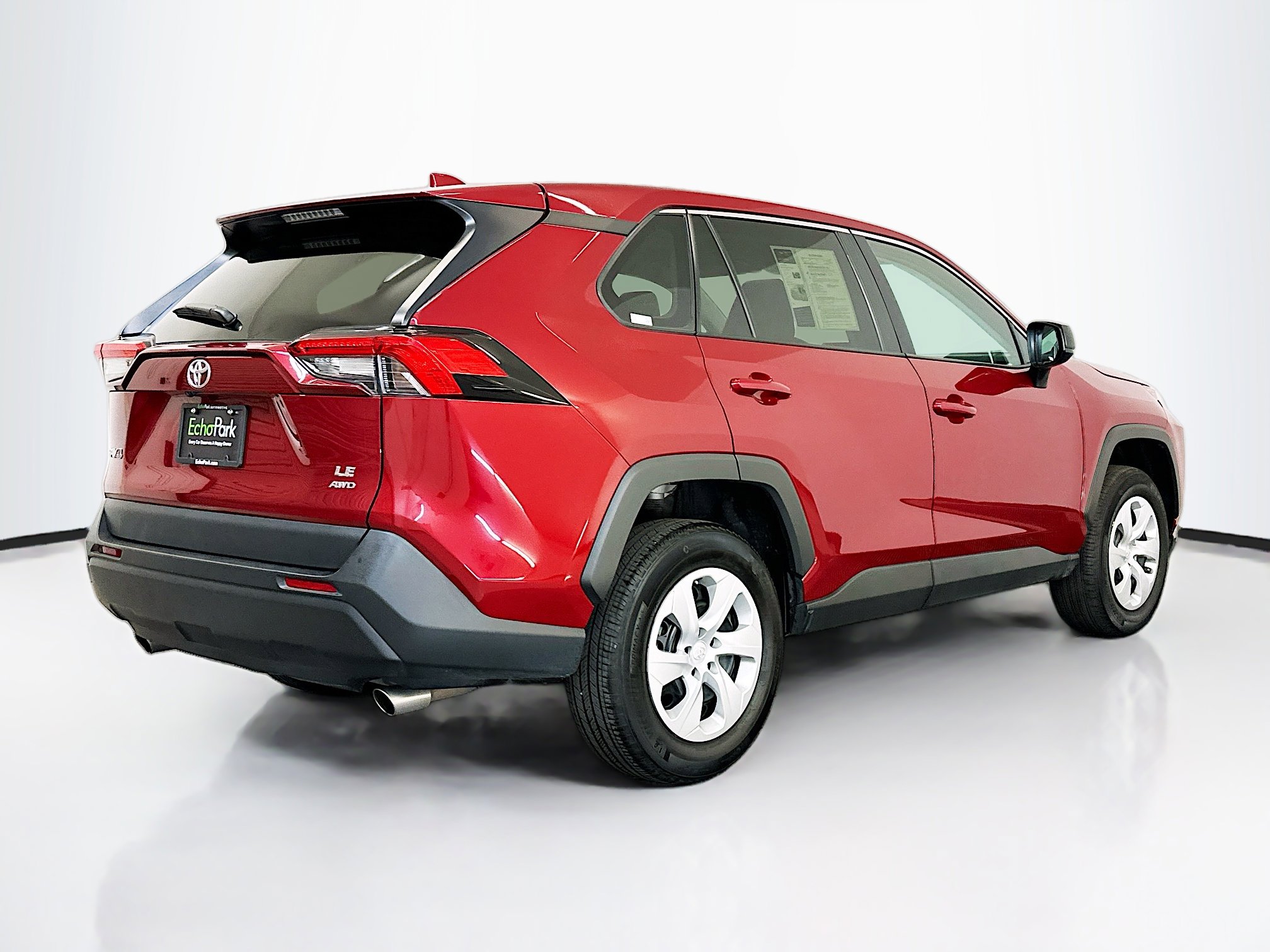 Used 2024 Toyota RAV4 LE image 9