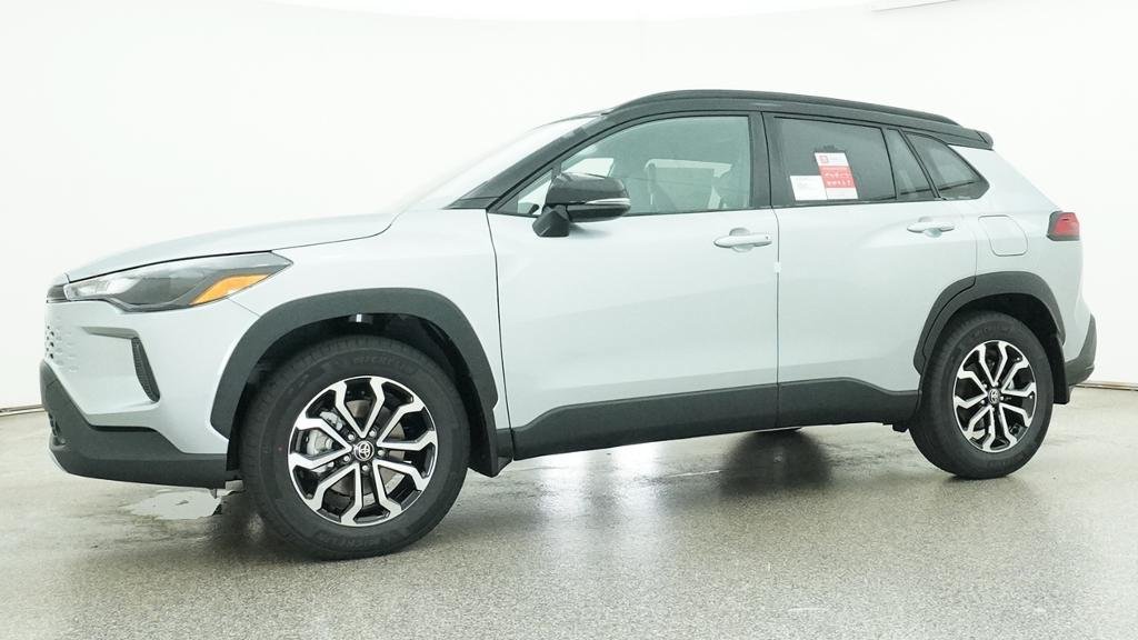 New 2026 Toyota Corolla Cross AWD Hybrid w/ Moonroof Package image 34