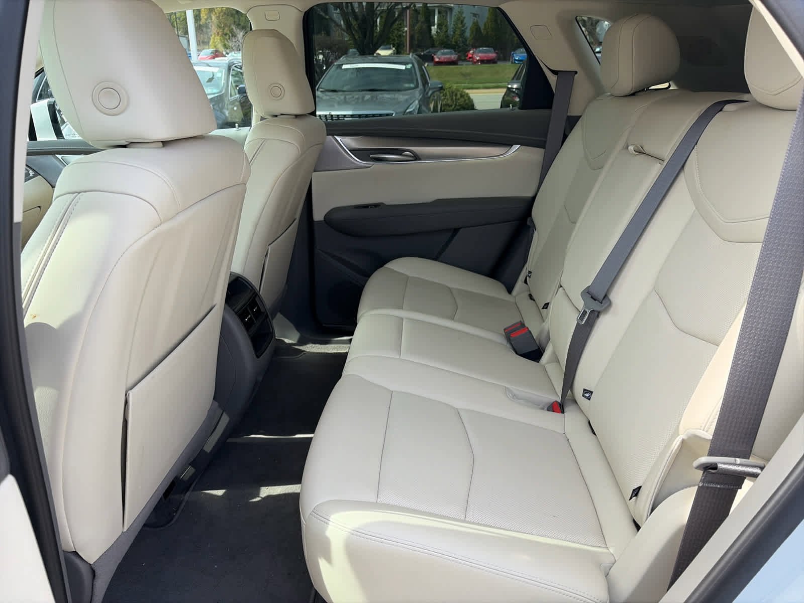 Certified 2024 Cadillac XT5 Premium Luxury image 9