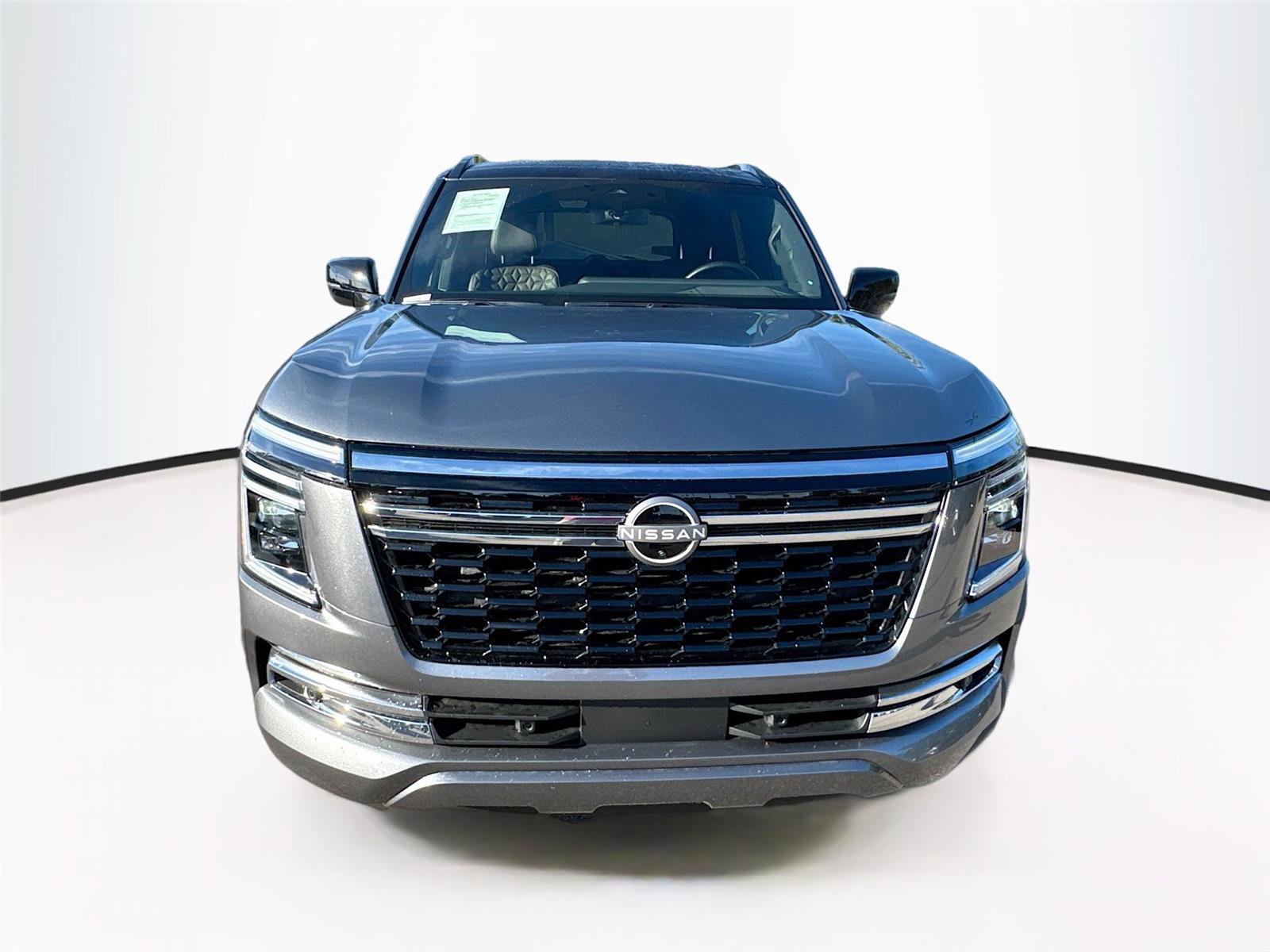 Used 2025 Nissan Armada Platinum image 2