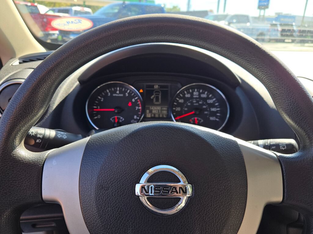 Used 2014 Nissan Rogue S FWD image 31