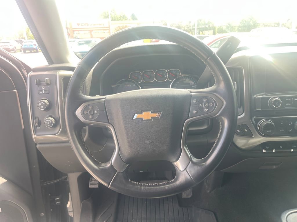 Used 2018 Chevrolet Silverado 1500 LT w/ All Star Edition AWD/4WD image 13
