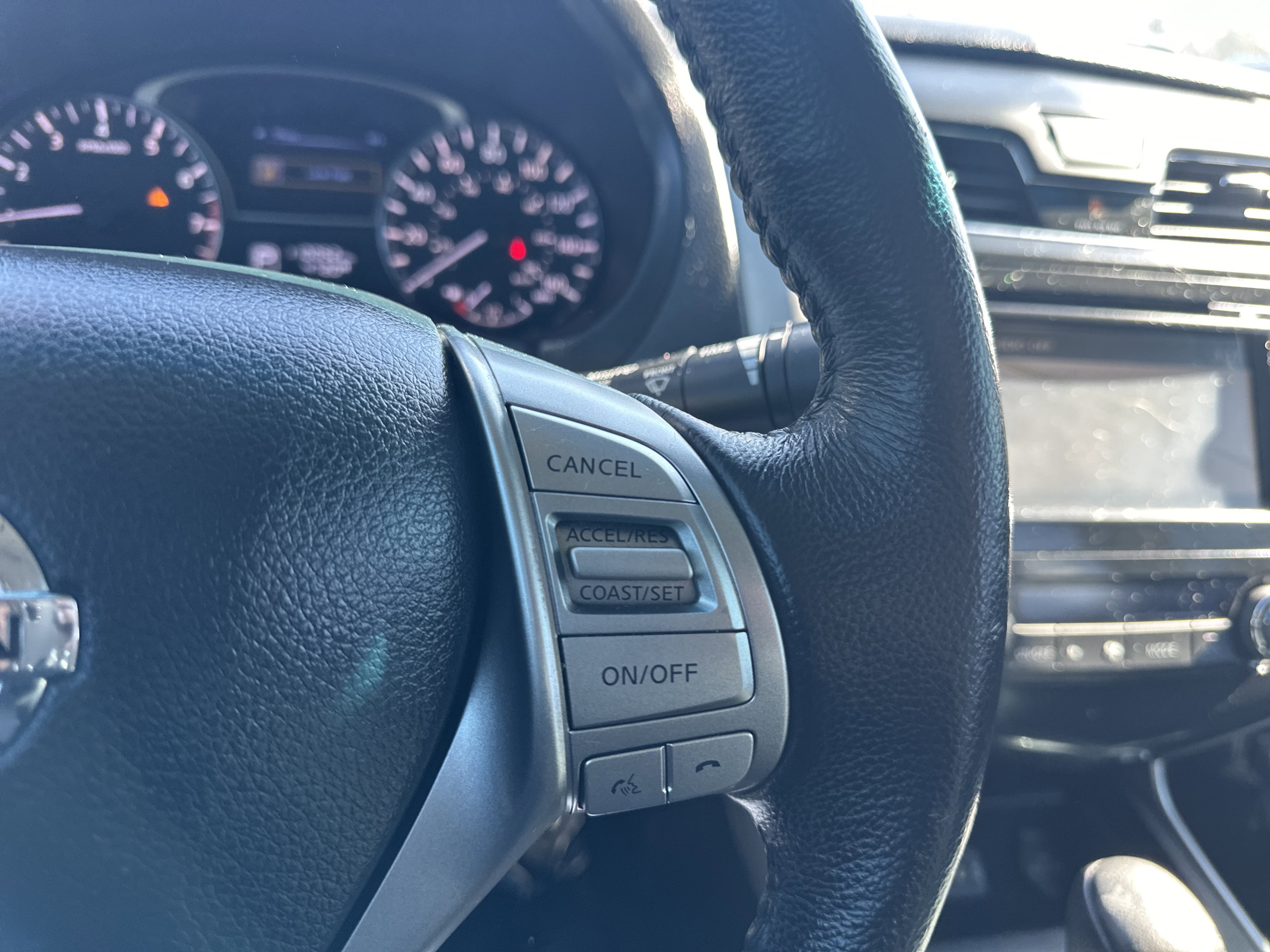 Used 2014 Nissan Altima 2.5 SL w/ Technology Package image 21