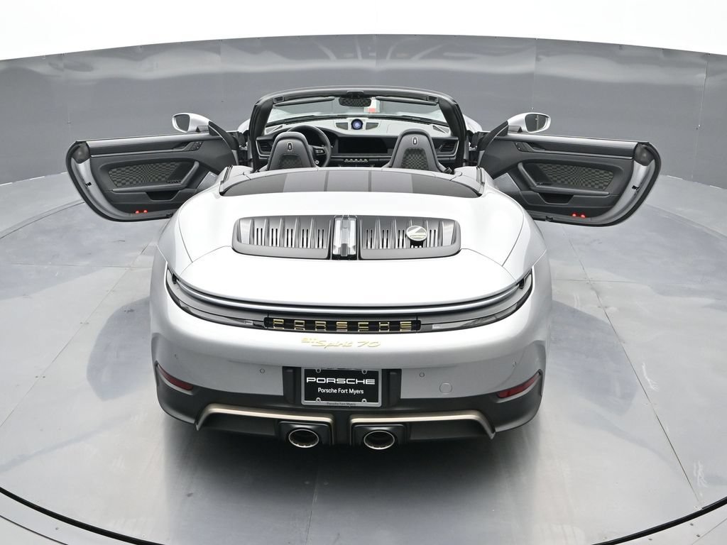 Certified 2026 Porsche 911 Carrera GTS RWD image 27