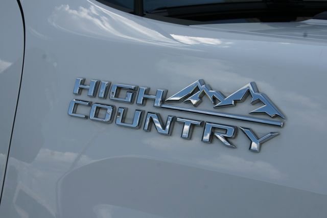 Used 2020 Chevrolet Silverado 2500 High Country w/ Safety Package II AWD/4WD image 10