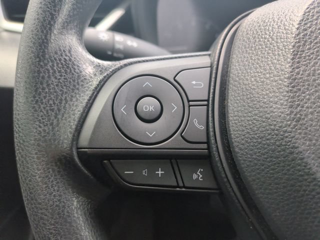 Used 2023 Toyota Corolla LE FWD image 17