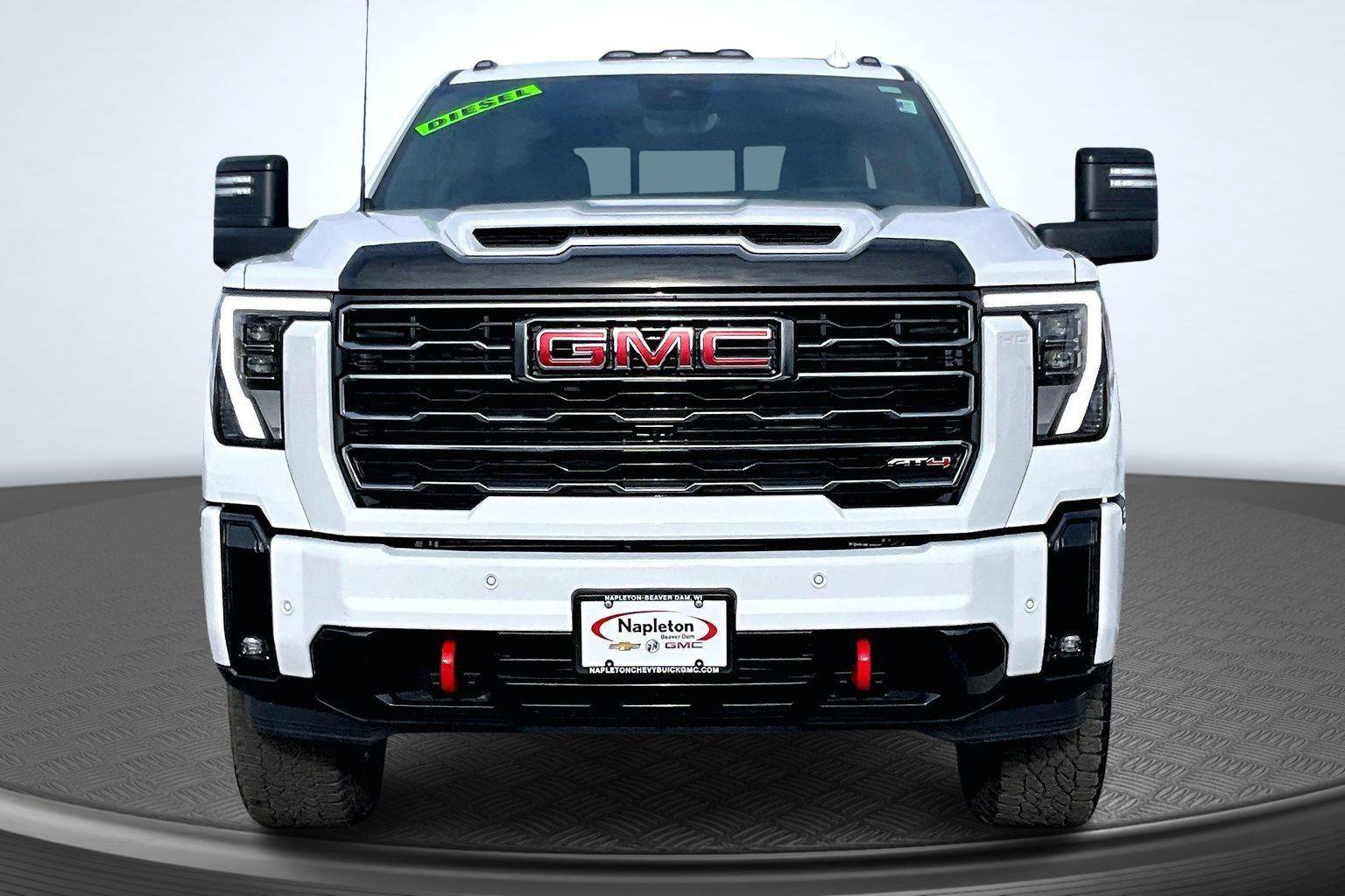 Used 2025 GMC Sierra 3500 AT4 w/ AT4 Premium Plus Package image 3