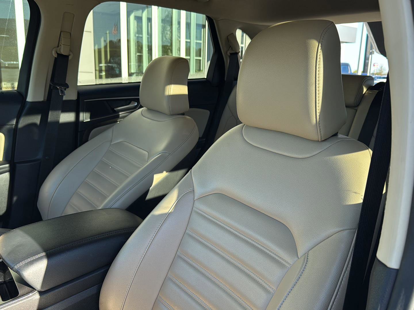 Used 2022 Ford Edge SEL w/ Convenience Package image 27