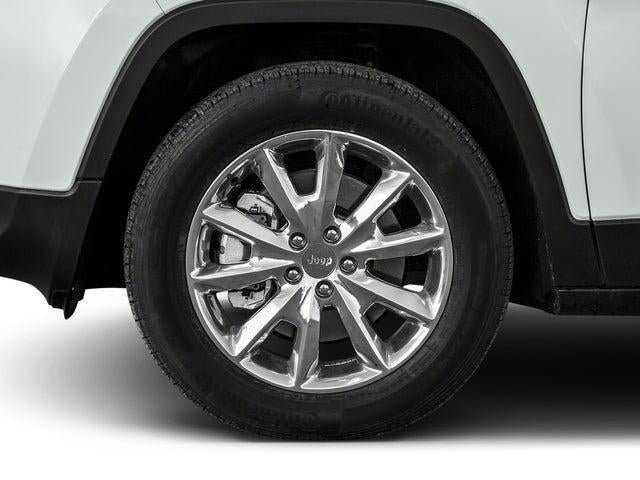 Used 2017 Jeep Cherokee Limited w/ Technology Group image 12