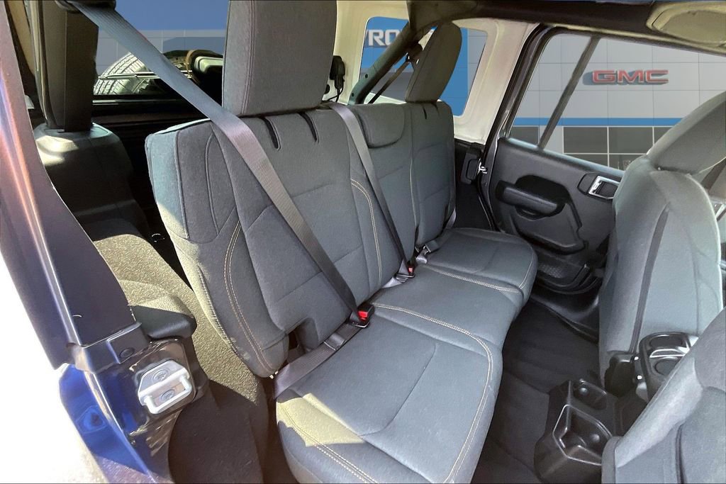 Used 2025 Jeep Wrangler Unlimited Sport AWD/4WD image 25
