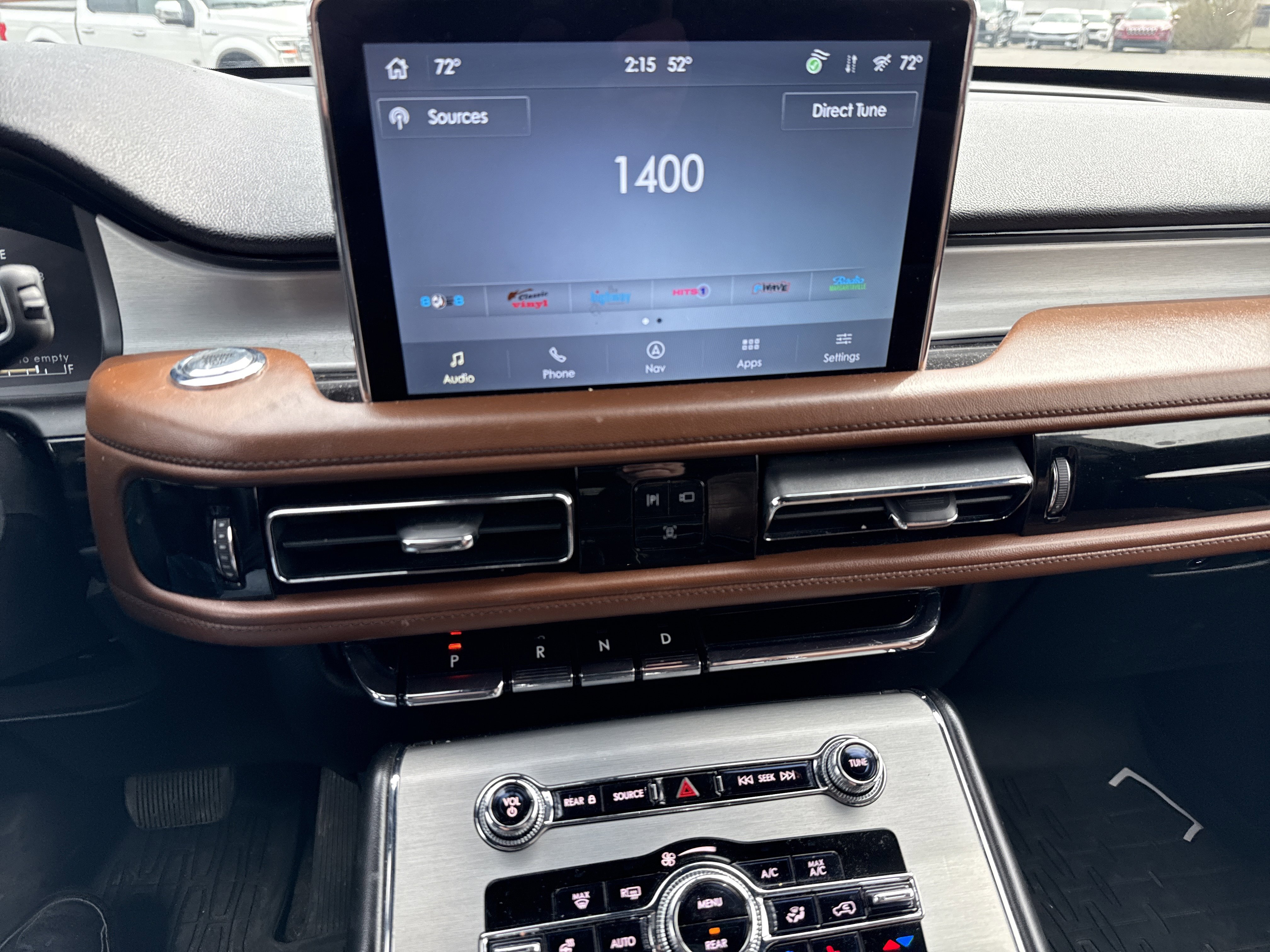 Used 2021 Lincoln Aviator Reserve w/ Elements Package Plus image 25