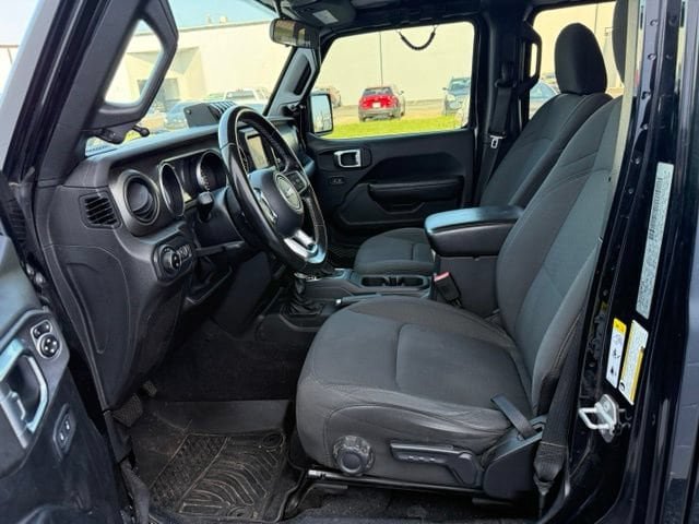 Used 2020 Jeep Gladiator Sport w/ Quick Order Package 24S AWD/4WD image 24