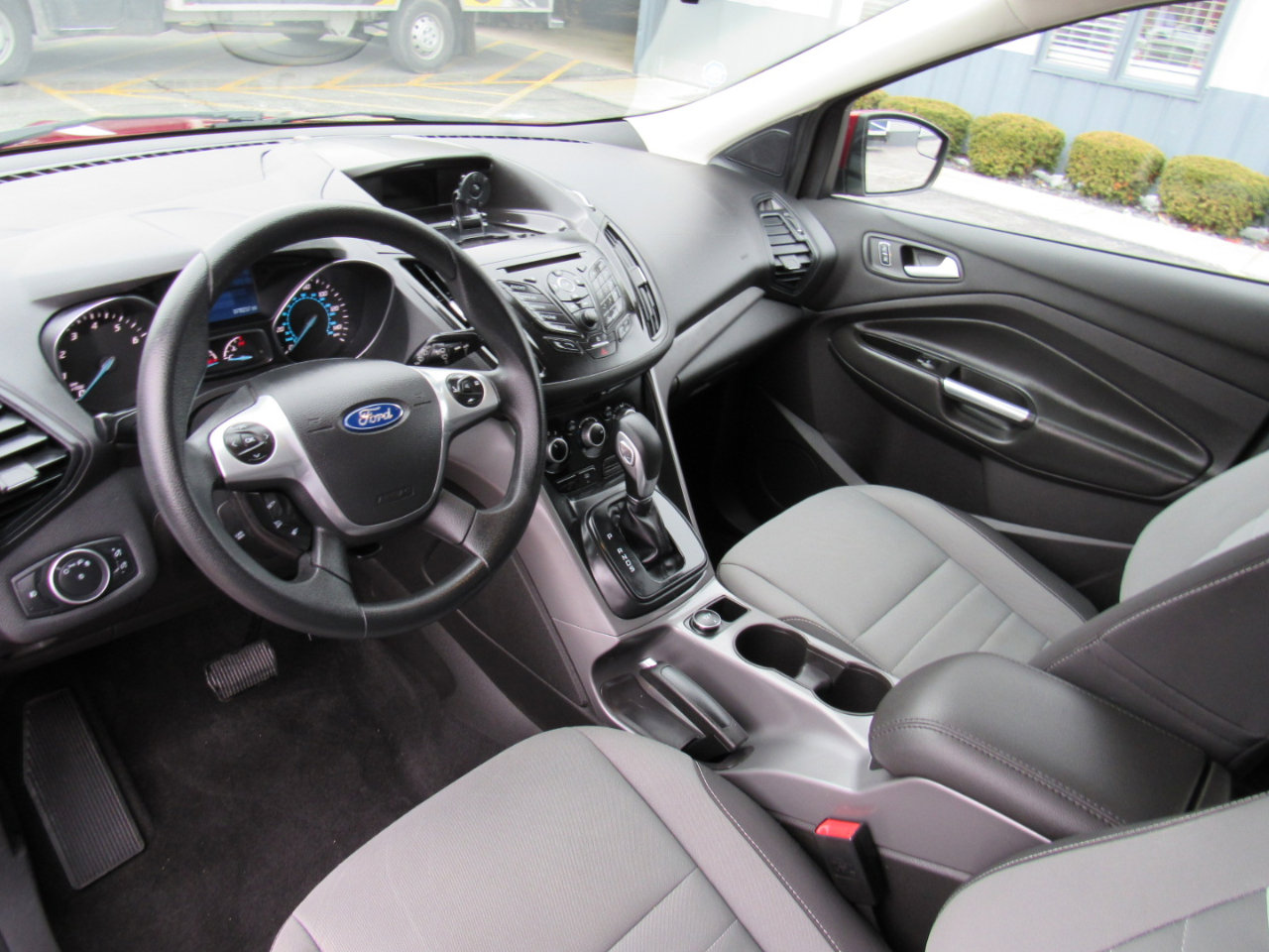 Used 2015 Ford Escape SE image 20