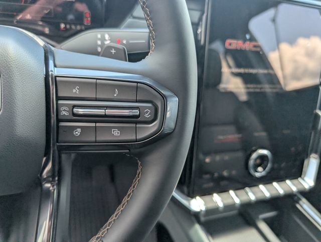 New 2026 GMC Acadia AT4 w/ Luxury Package AWD/4WD image 13