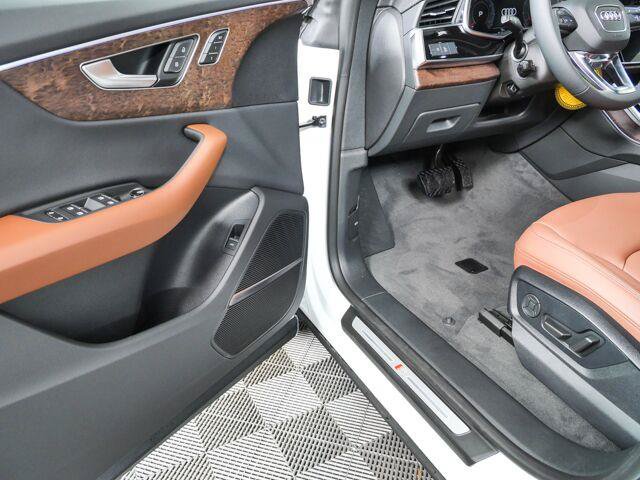 New 2027 Audi Q8 Premium AWD/4WD image 8