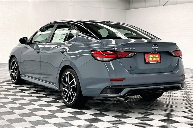 New 2025 Nissan Sentra SR w/ SR Premium Package image 4