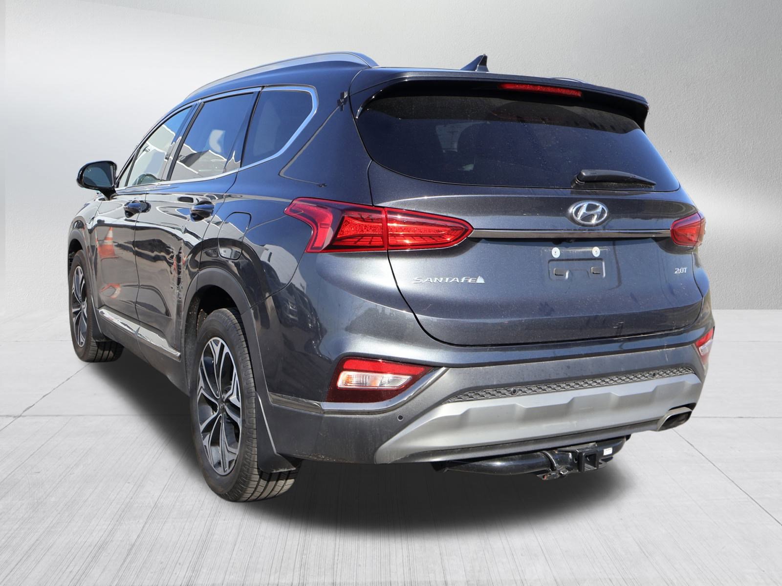 Used 2020 Hyundai Santa Fe Limited image 4