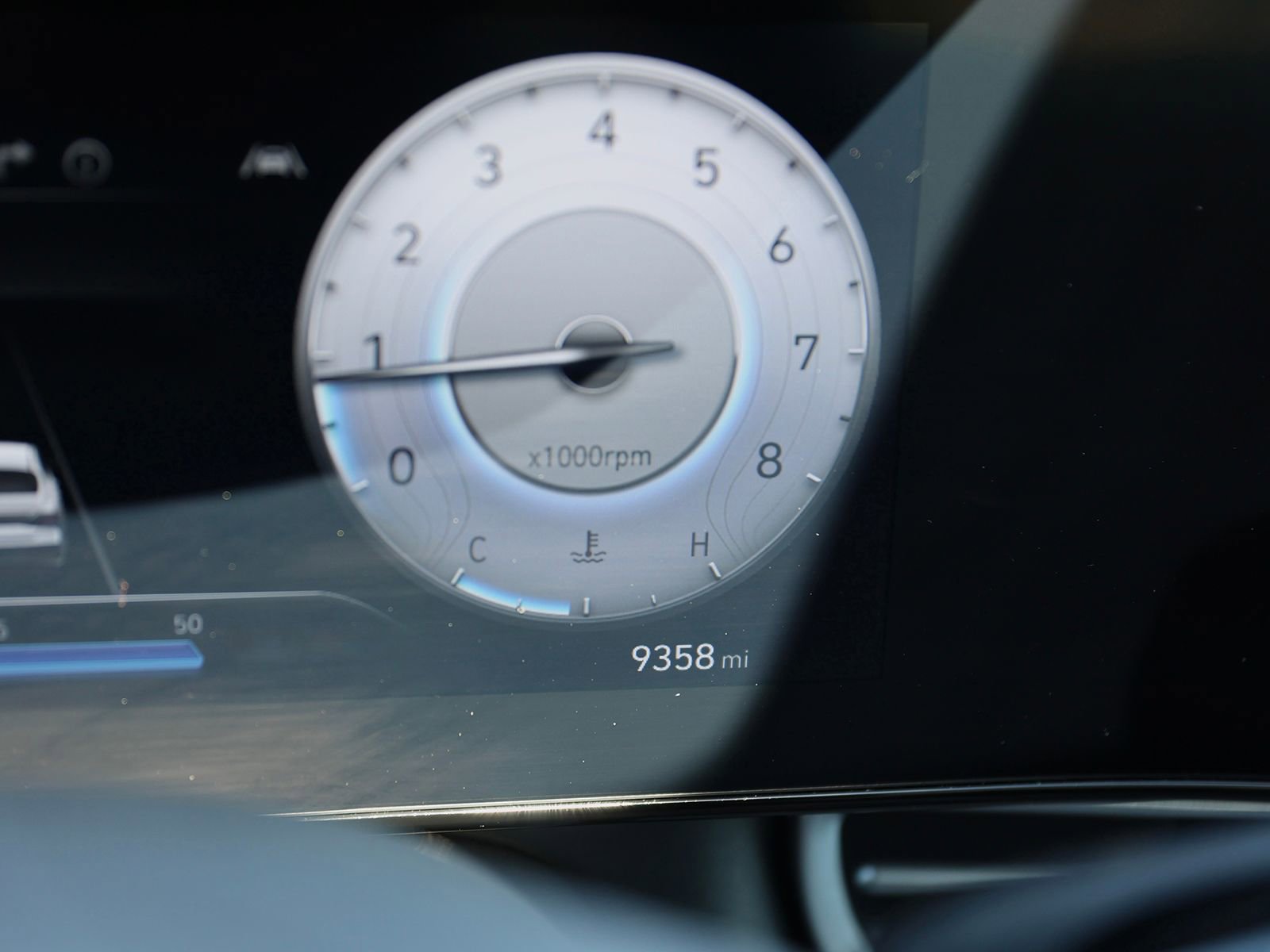 Used 2025 Hyundai Elantra SEL FWD image 37