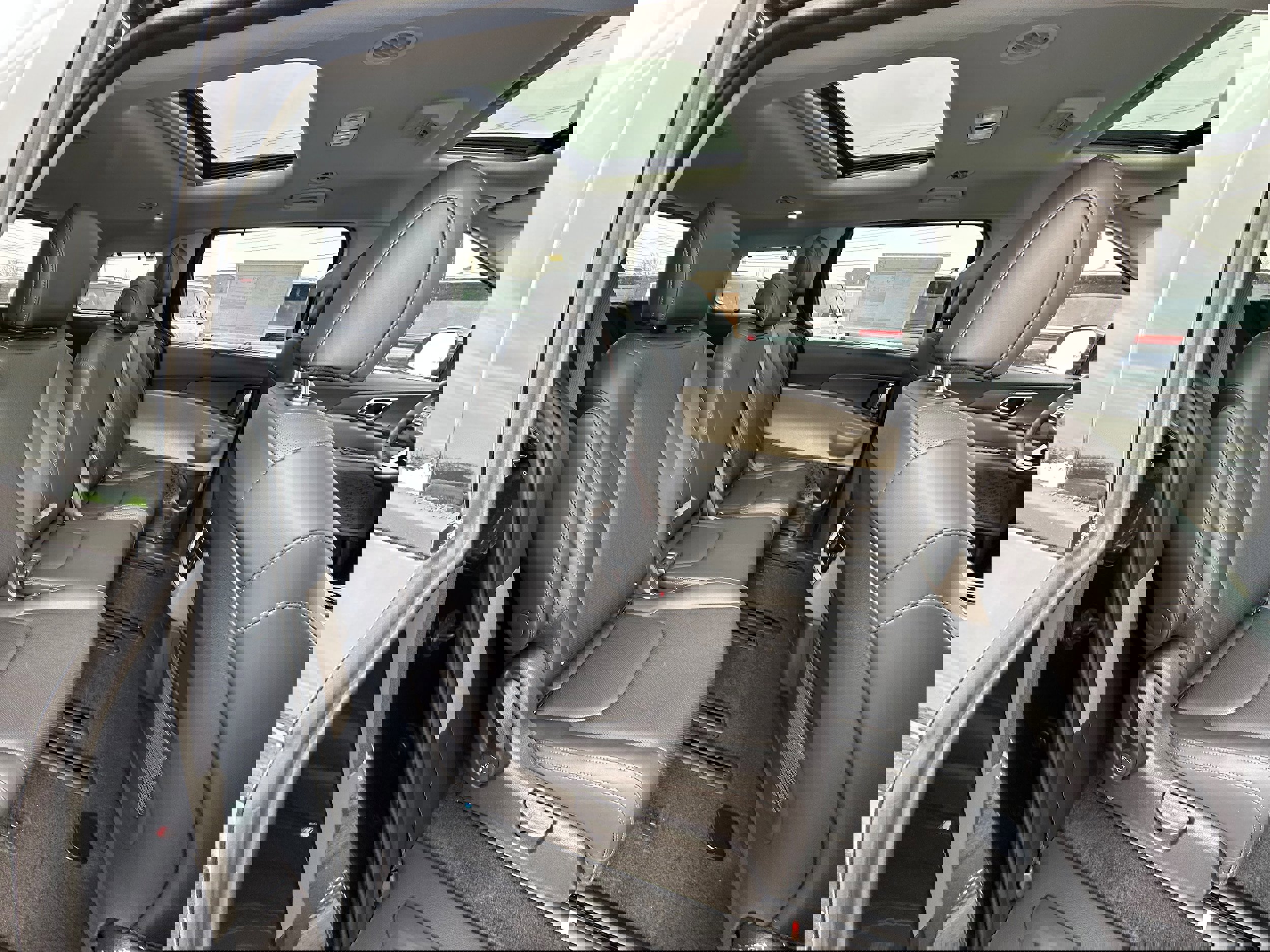 New 2026 Kia Carnival SX image 18