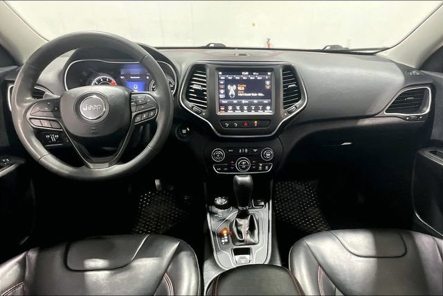 Used 2021 Jeep Cherokee Trailhawk w/ Sun & Sound Group image 7