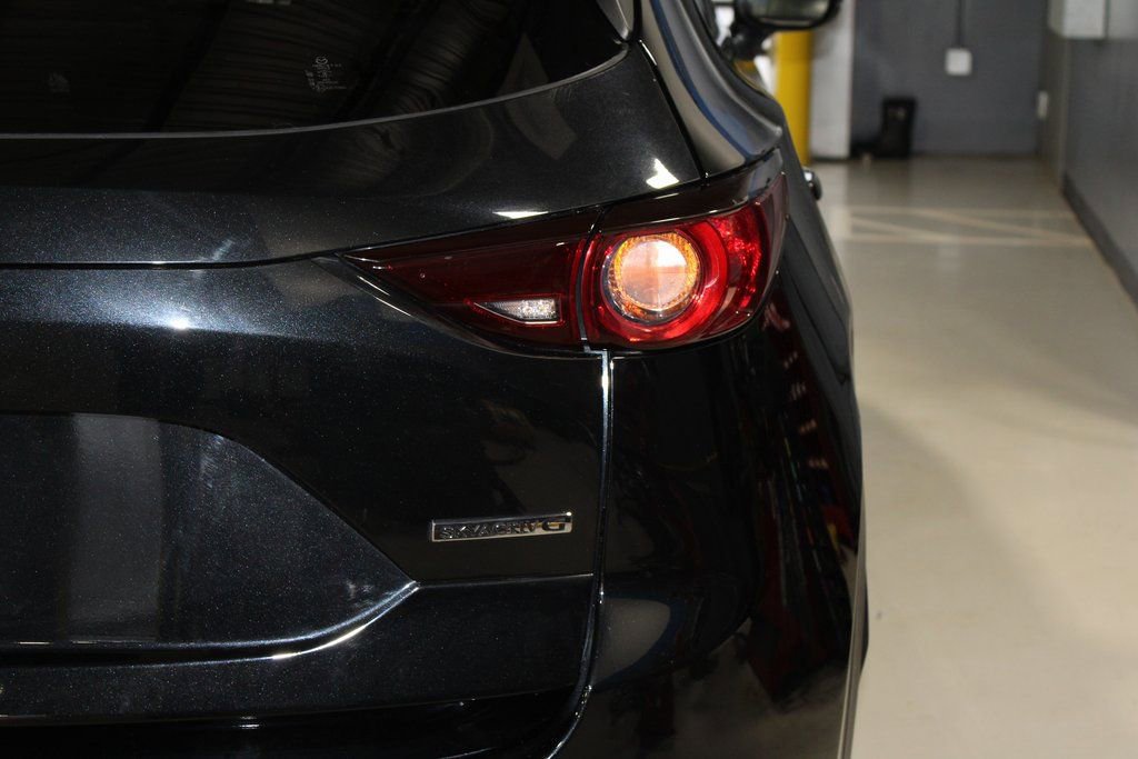 Used 2021 MAZDA CX-5 Touring w/ Touring Preferred SV Package image 39