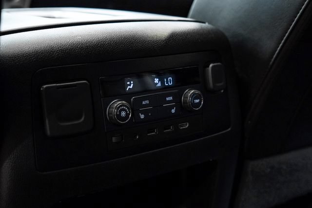 Used 2020 GMC Yukon Denali w/ Denali Premium Package AWD/4WD image 63