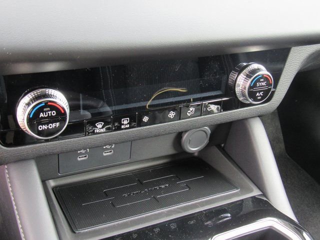 New 2026 Mitsubishi Outlander ES image 18