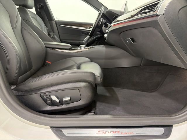 Used 2019 BMW 530i xDrive w/ Convenience Package AWD/4WD image 20