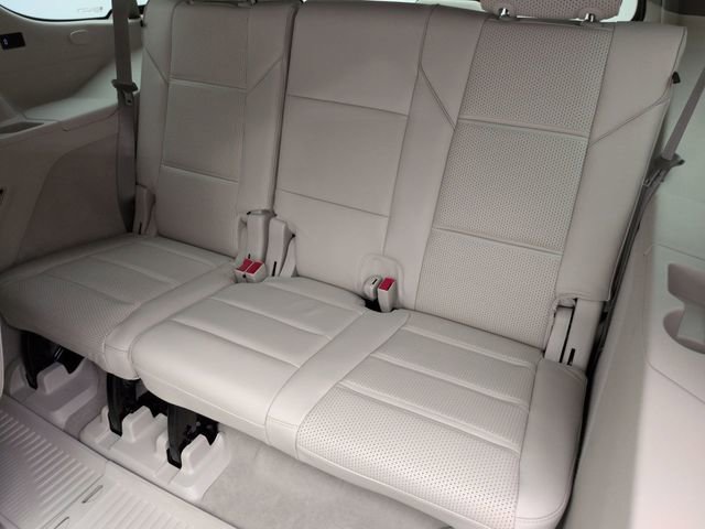 Used 2022 Cadillac Escalade Premium Luxury Platinum w/ LPO, Radiant Package image 25
