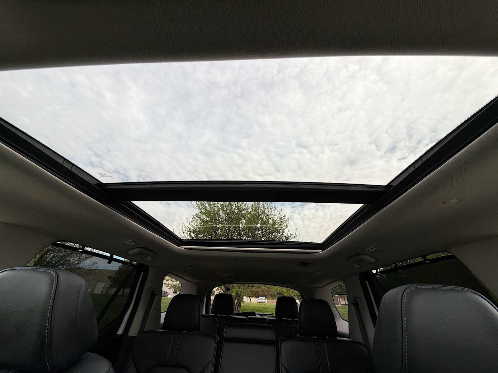 Used 2023 Honda Pilot Touring image 16