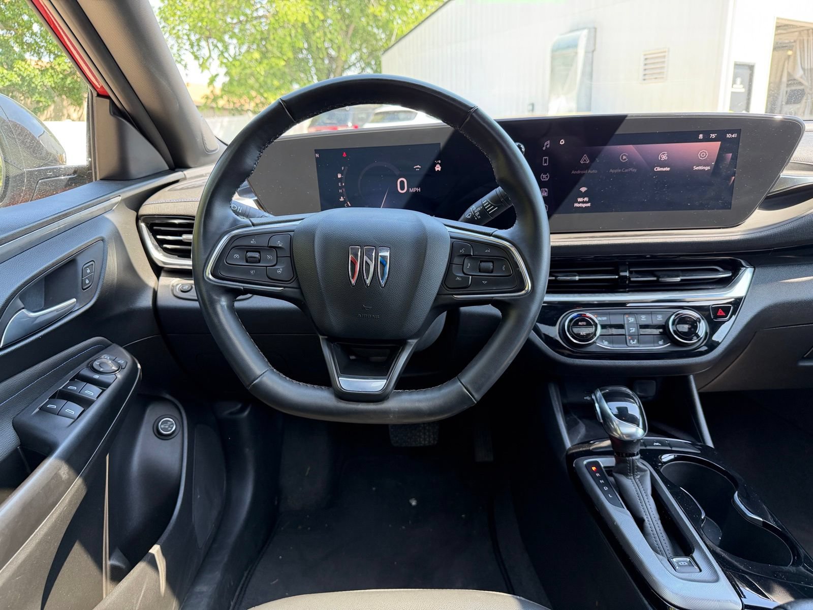Used 2024 Buick Envista Sport Touring w/ Convenience I Package FWD image 17