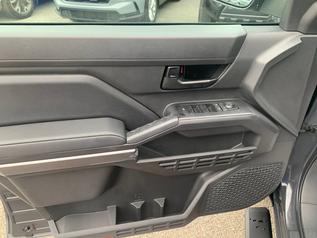 New 2026 Toyota Tacoma SR5 AWD/4WD image 11