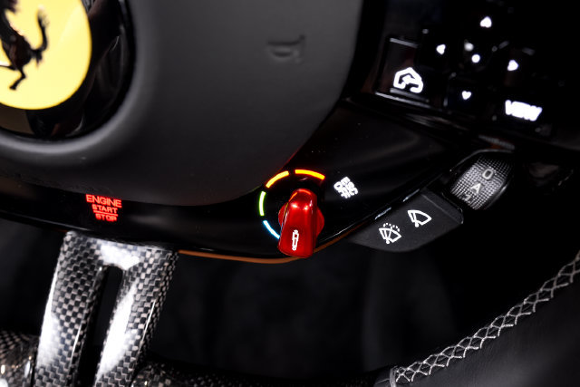 Certified 2026 Ferrari Roma Spider RWD image 41