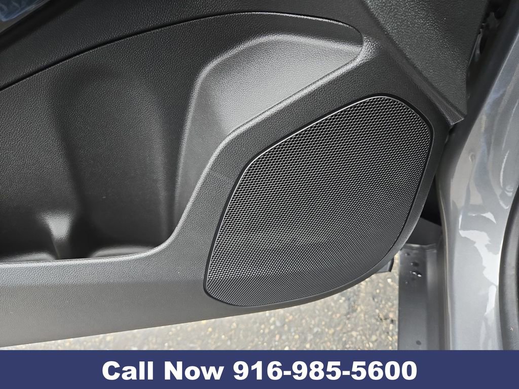 New 2026 Chevrolet Trax RS w/ Sunroof Package image 29