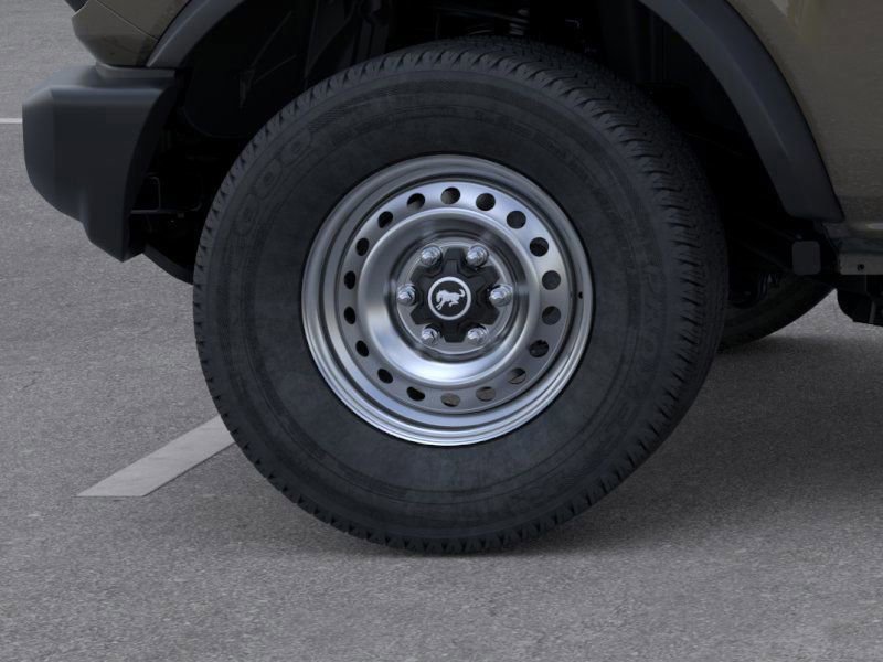 New 2025 Ford Bronco 4-Door image 21