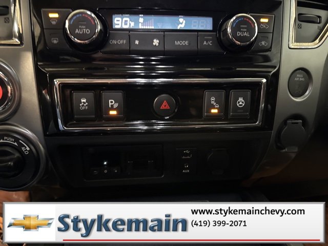 Used 2017 Nissan Titan Platinum Reserve image 46