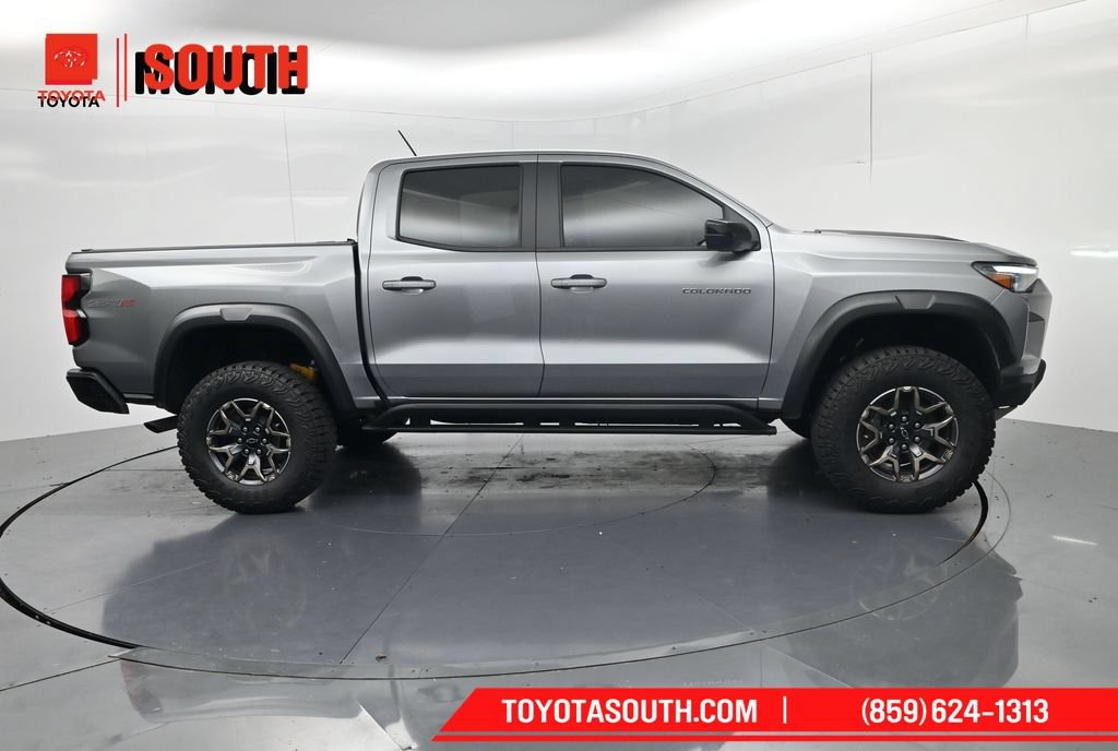 Used 2024 Chevrolet Colorado ZR2 w/ Technology Package AWD/4WD image 1