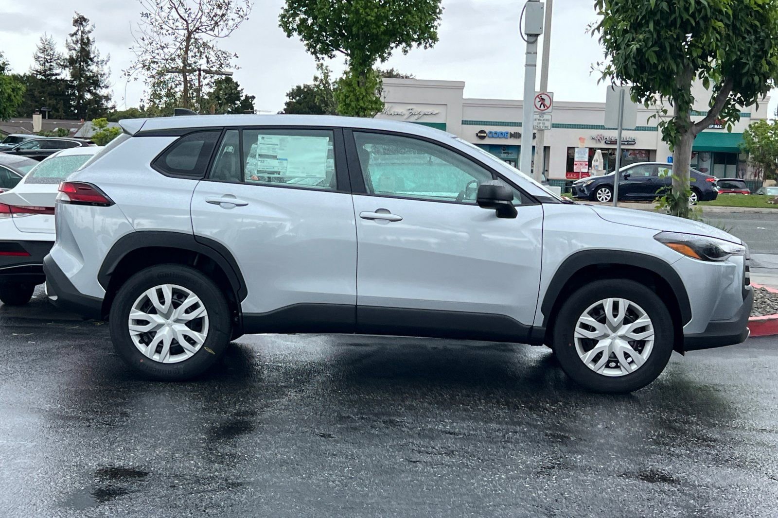 New 2026 Toyota Corolla Cross L image 9