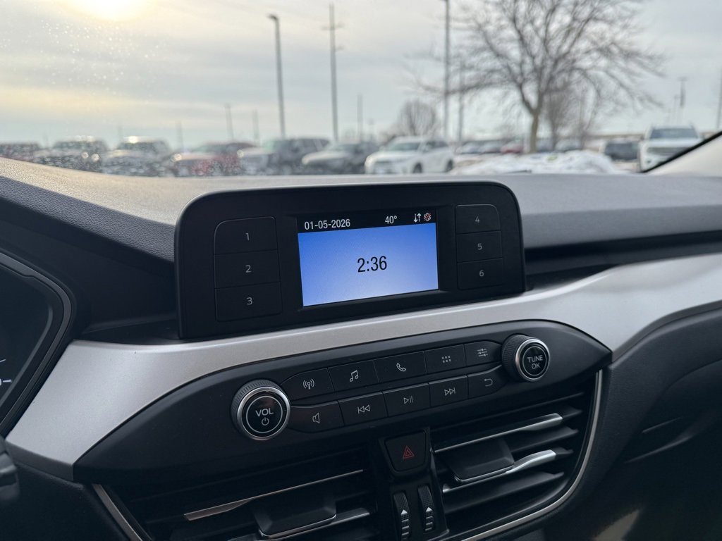 Certified 2022 Ford Escape S image 25