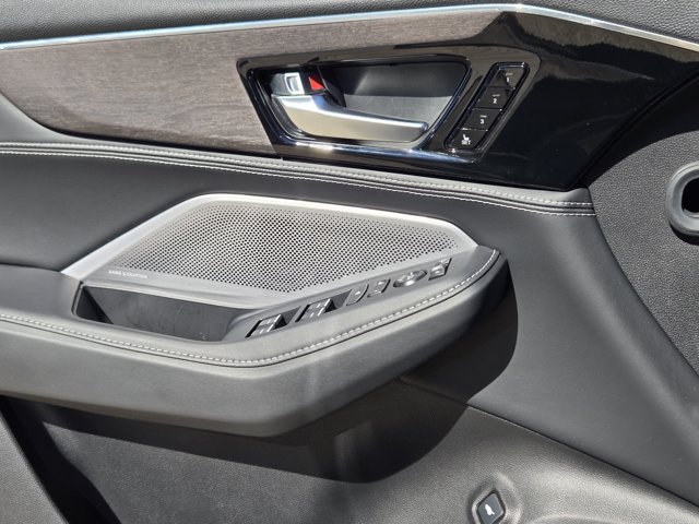 Certified 2025 Acura MDX w/ Advance Package AWD/4WD image 24