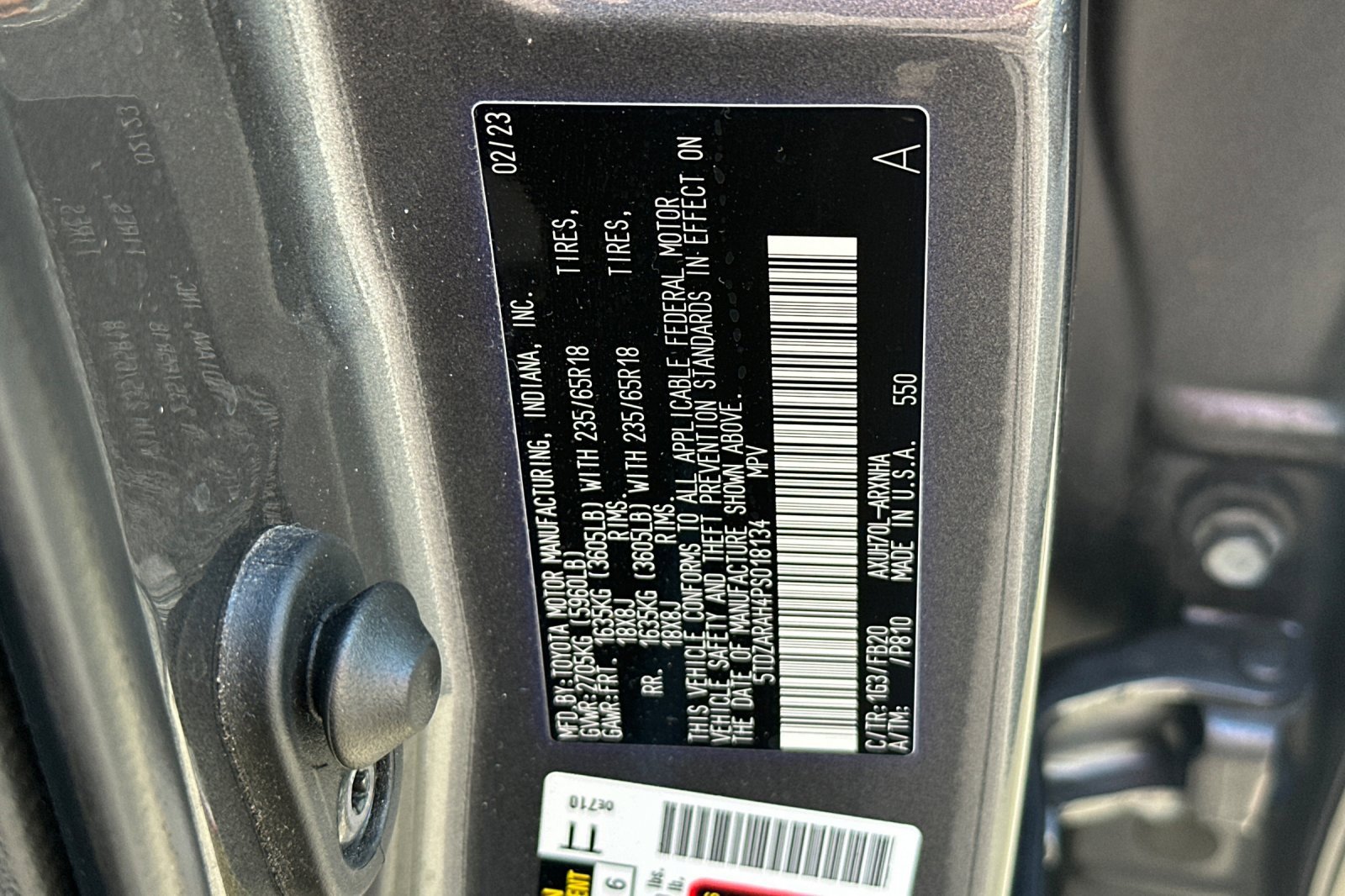 Used 2023 Toyota Highlander LE image 29